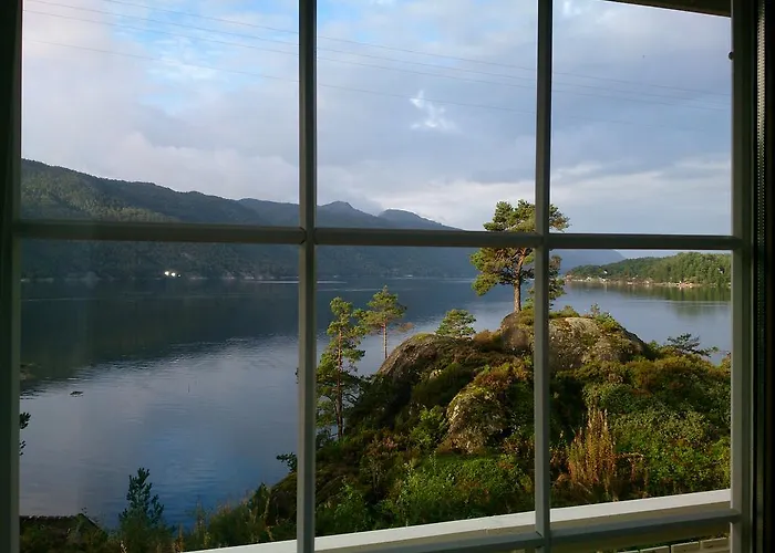 Gospodarstwo wiejskie Fjordferie Vindafjorden *